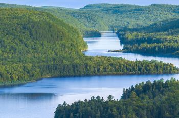 L'Est Canadien Confidentiel