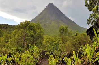 Entre jungle, plages et volcan
